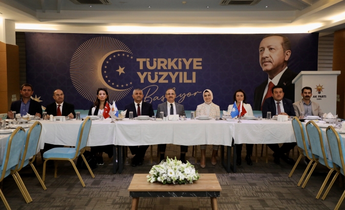 İzmir'de Cumhur İttifakı'ndan "Türkiye Yüzyılı" buluşması