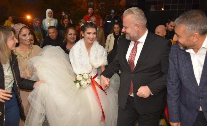 Rabia'nın düğün hayali gerçek oldu