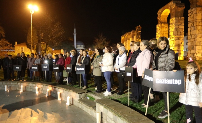 Efes Selçuk'ta kadınlar 8 mart'ta ortak acıları ve umudu paylaştı