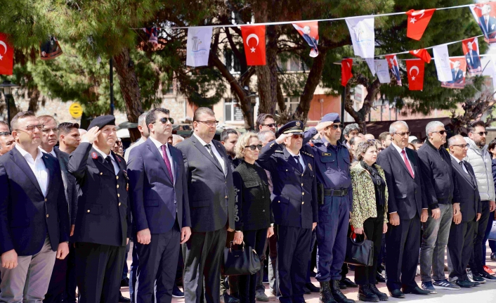Atatürk’ün Seferihisar’a Gelişi Törenle Kutlandı