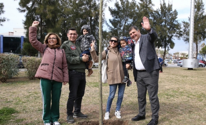 Karşıyaka'da 4 yıllık yeşil hamle: 89 bin fidan, 55 park
