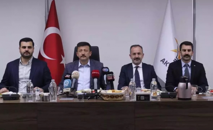 AK Parti İzmir’den İzmirlilere 5 yıllık proje sözü
