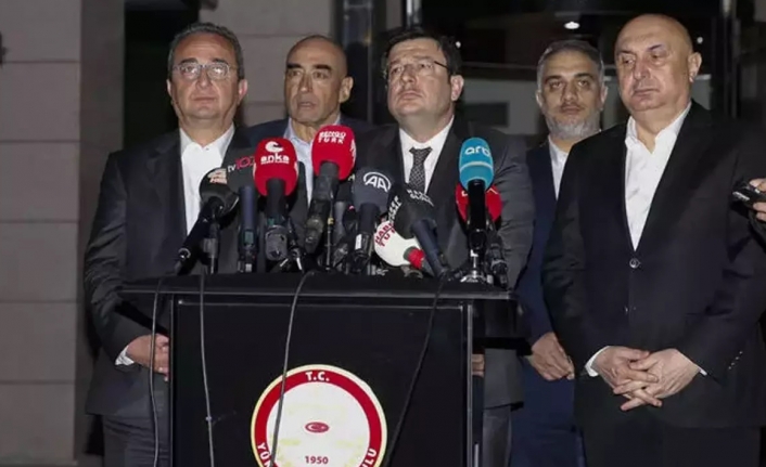 CHP heyeti YSK Başkanı Ahmet Yener'i ziyaret etti