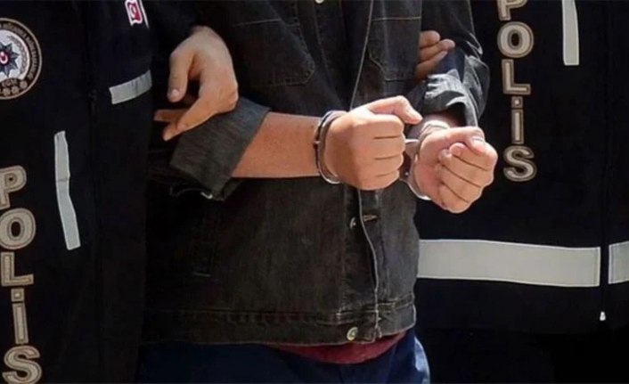 Yasa dışı silah ticareti operasyonunda 4 tutuklama