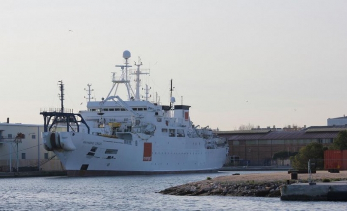 ‘Ölüm gemisi’ İzmir’e geliyor: Aliağa'da asbest tehlikesi