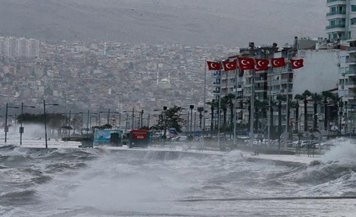 Meteoroloji'den İzmir'e fırtına uyarısı! O saatlere dikkat!