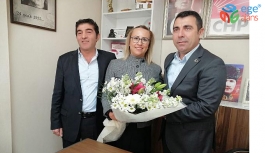 Pınar Susmuş Bayraklı CHP ilçe başkanlığına adaylığını açıkladı