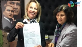 Pınar Susmuş Bayraklı’da İlçe Başkanlığını Devraldı
