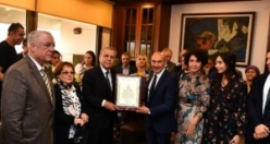 İzmir Büyükşehir Belediye Başkanı Soyer, Görevi Teslim Aldı