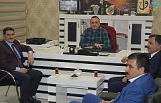 AK Parti heyetinden Gazeteci Ahmet Genç’e ziyaret