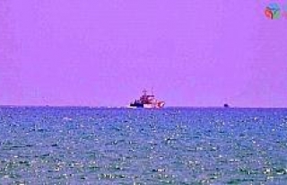 Antalya’da balıkçı teknesi alabora oldu, 3 kişi...