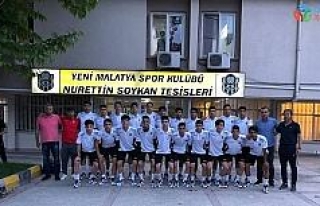 Evkur Yeni Malatyaspor U15 takımı Antalyaspor’u...