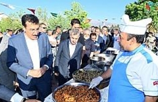 Yeşilyurt’un ünlü yemekleri Kiraz Festivalinde...