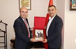 KAYSO Başkanı Büyüksimitci, Nevşehir ve Kırşehir’de...