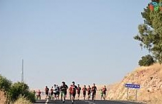 Nusaybin Belediyesi gençlik koşusu düzenledi