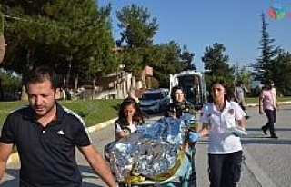 Yanan araçta ağır yaralanan genç hava ambulansı...
