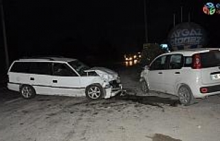 Afyonkarahisar’da trafik kazası: 6 yaralı