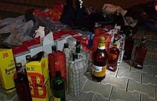Kastamonu’da kaçak sigara ve alkol ele geçirildi:...