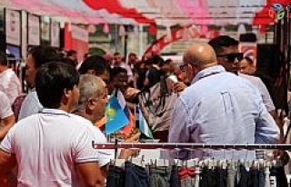 Laleli’de alışveriş festivali başladı, 250...