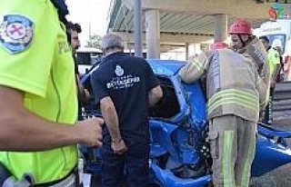 Sefaköy’de trafik kazası: 3 yaralı