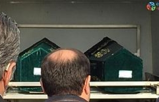 Bakırköy’de siyanürle ölen ailenin cenazeleri...