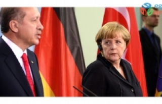 Erdoğan'ın mültecilerle ilgili sözleri Merkel'i...