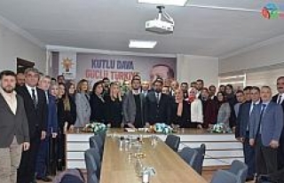AK Parti Balıkesir il yönetimi tanıtıldı