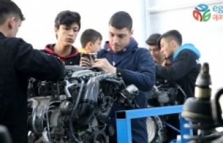 Yerli otomobilin teknikerleri Sivas'ta yetişiyor