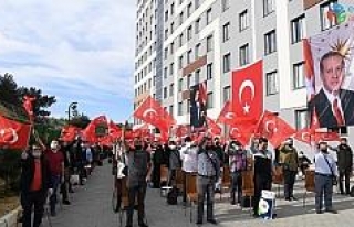 Suudi Arabistan’dan gelen 189 kişiye Türk bayraklı...