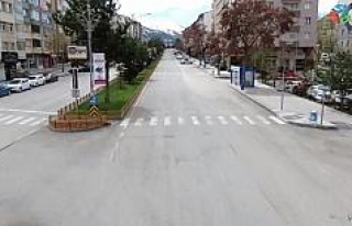 Erzurum’da sessiz kalan cadde ve sokaklar havadan...
