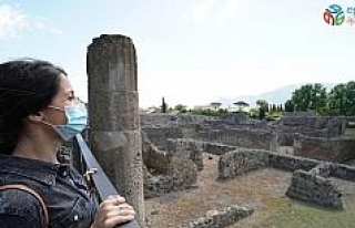 İtalya’da Pompeii Antik Kenti yeniden ziyaretçilere...
