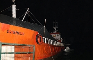 İzmir'de dev operasyon! Gemide 276 sığınmacı...