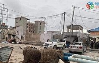 Mogadişu’da otele bombalı saldırı: 1 ölü,...
