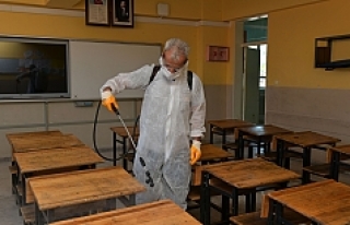 Çiğli'de Okullar Dezenfekte Edildi