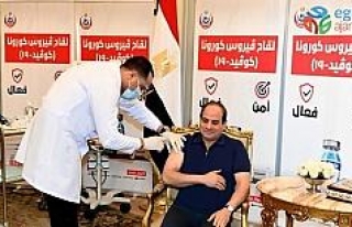Mısır Cumhurbaşkanı es-Sisi, Covid-19 aşısı...
