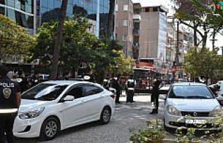 İzmir’de 2 kişinin öldüğü silahlı kavga ile...