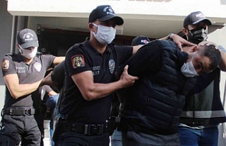 İzmir merkezli çete operasyonunda 24 tutuklama
