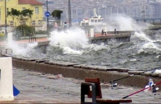 İzmir Valiliği'nden fırtına uyarısı