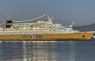 Libya’dan ikinci yolcu gemisi İzmir’e geldi