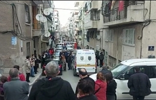 İzmir'de feci yangın: 2 kişi can verdi