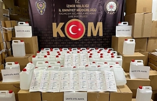 İzmir’de sahte alkol kaçakçılarına darbe: 4...