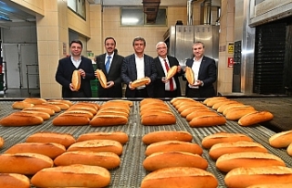 İzmir'in “Halk Ekmek” modeli yüzleri güldürdü