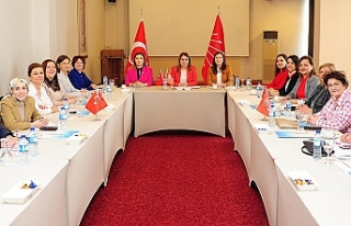 Hazırlıklar tamam: CHP'li kadınlar sahaya...