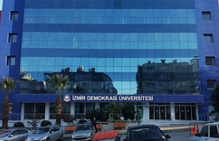 İzmir Demokrasi Üniversitesi öğrencileri tepkili:...