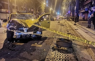 İzmir’de ölümle biten kaza kamerada