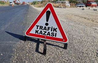İzmir'de 2 motosiklet çarpıştı: 1 ölü,...