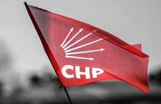 CHP İzmir’in en hareketli günü: İstifalar peş...