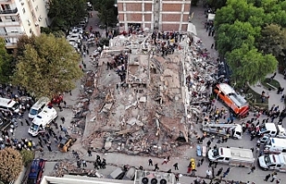 İzmirli depremzedeler yıkılan binaların emlak...