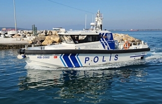 Aliağa'da yeni polis botu ile denizler daha...