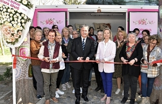 Bornova Kadın Kooperatifi satış standı açıldı